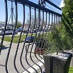 Apartmán - Z Tarasem Przy Kanale Portowym - Widok Na Statki *