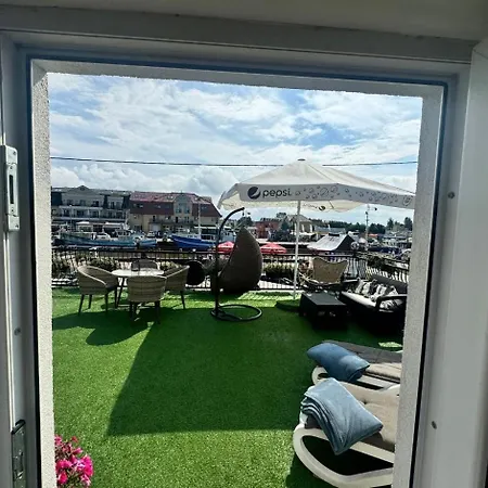 - Z Tarasem Przy Kanale Portowym - Widok Na Statki Διαμέρισμα